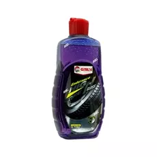 ملمع كفرات طويل المفعول يعطي لمعة تدوم حتى بعد الغسيل